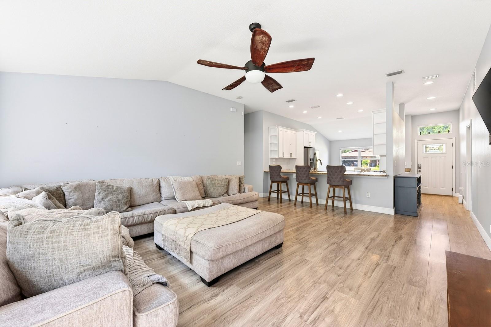 1031 MONTEREY DR, DELTONA, FL, 32725