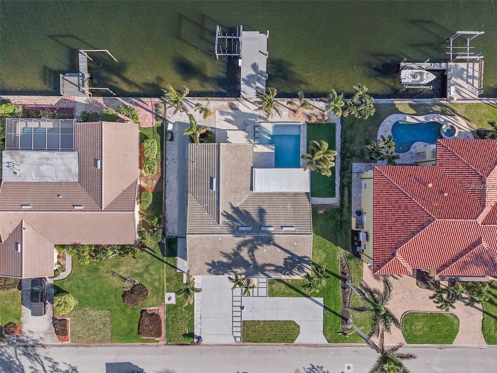 1984 KANSAS AVE NE, ST PETERSBURG, FL, 33703