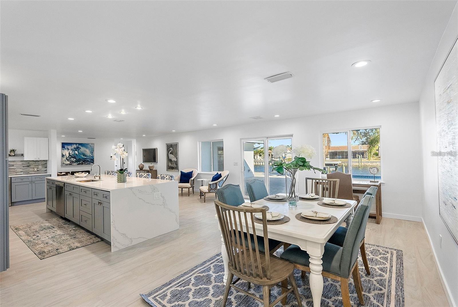 1984 KANSAS AVE NE, ST PETERSBURG, FL, 33703