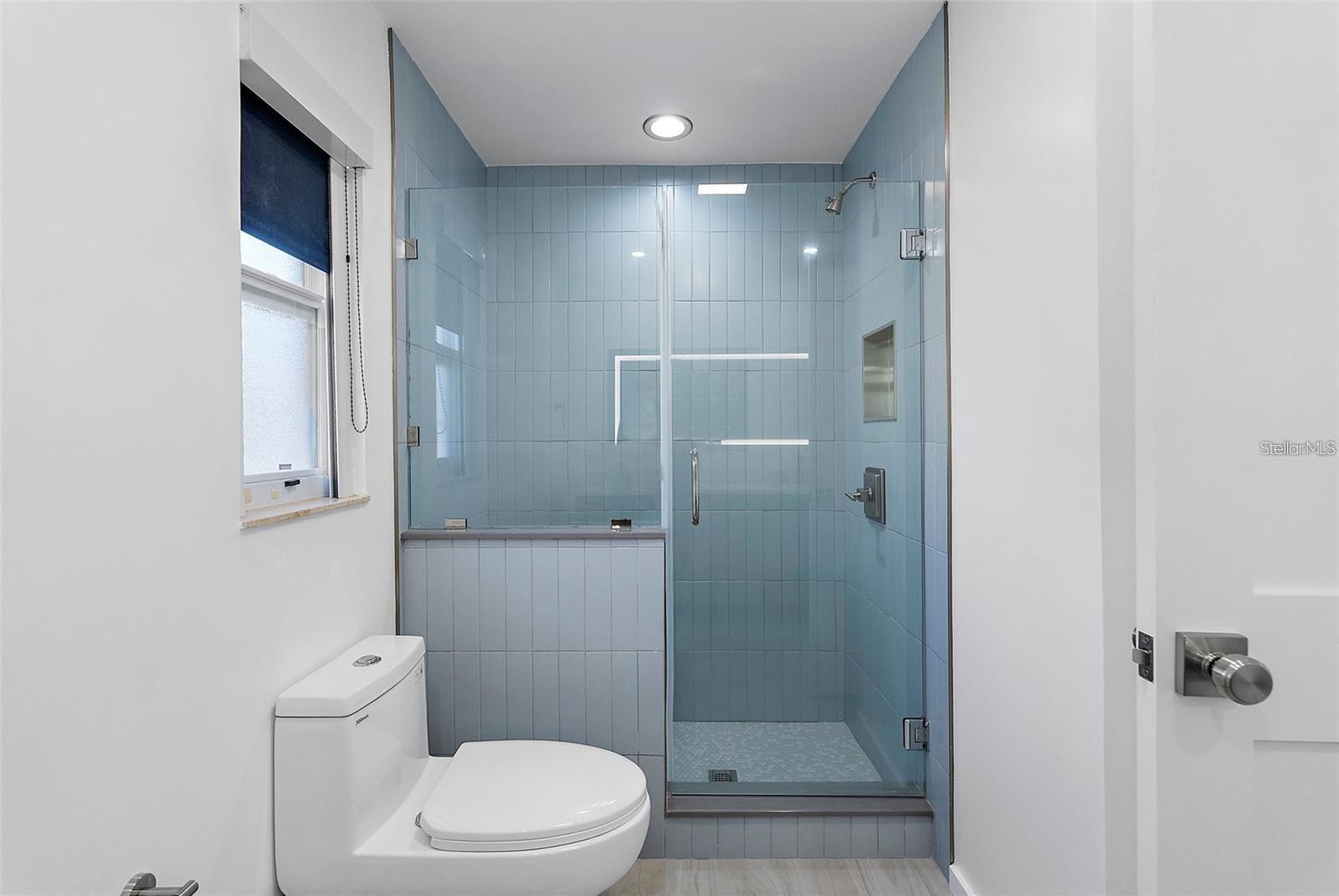 1984 KANSAS AVE NE, ST PETERSBURG, FL, 33703