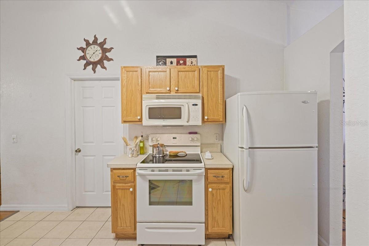 3322 HAMPTON ST, PORT CHARLOTTE, FL, 33948
