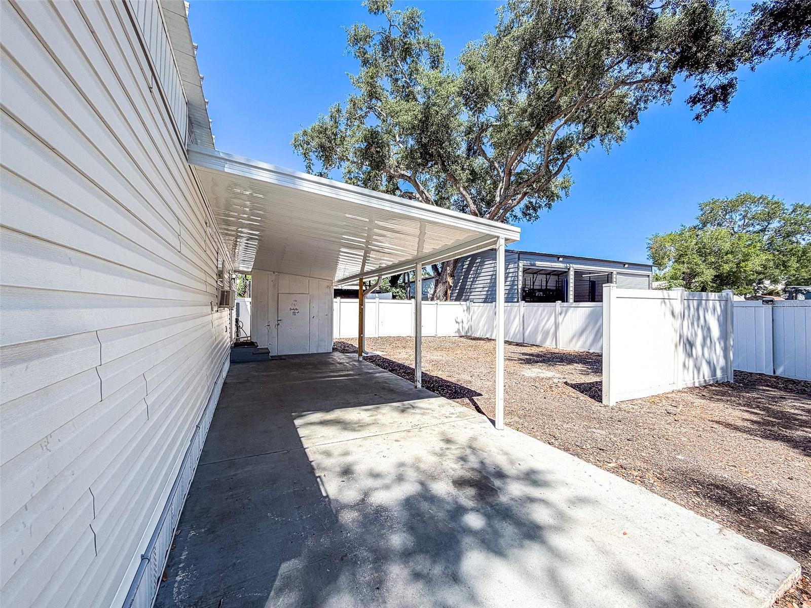 5807 BARRY LN, TAMPA, FL, 33634