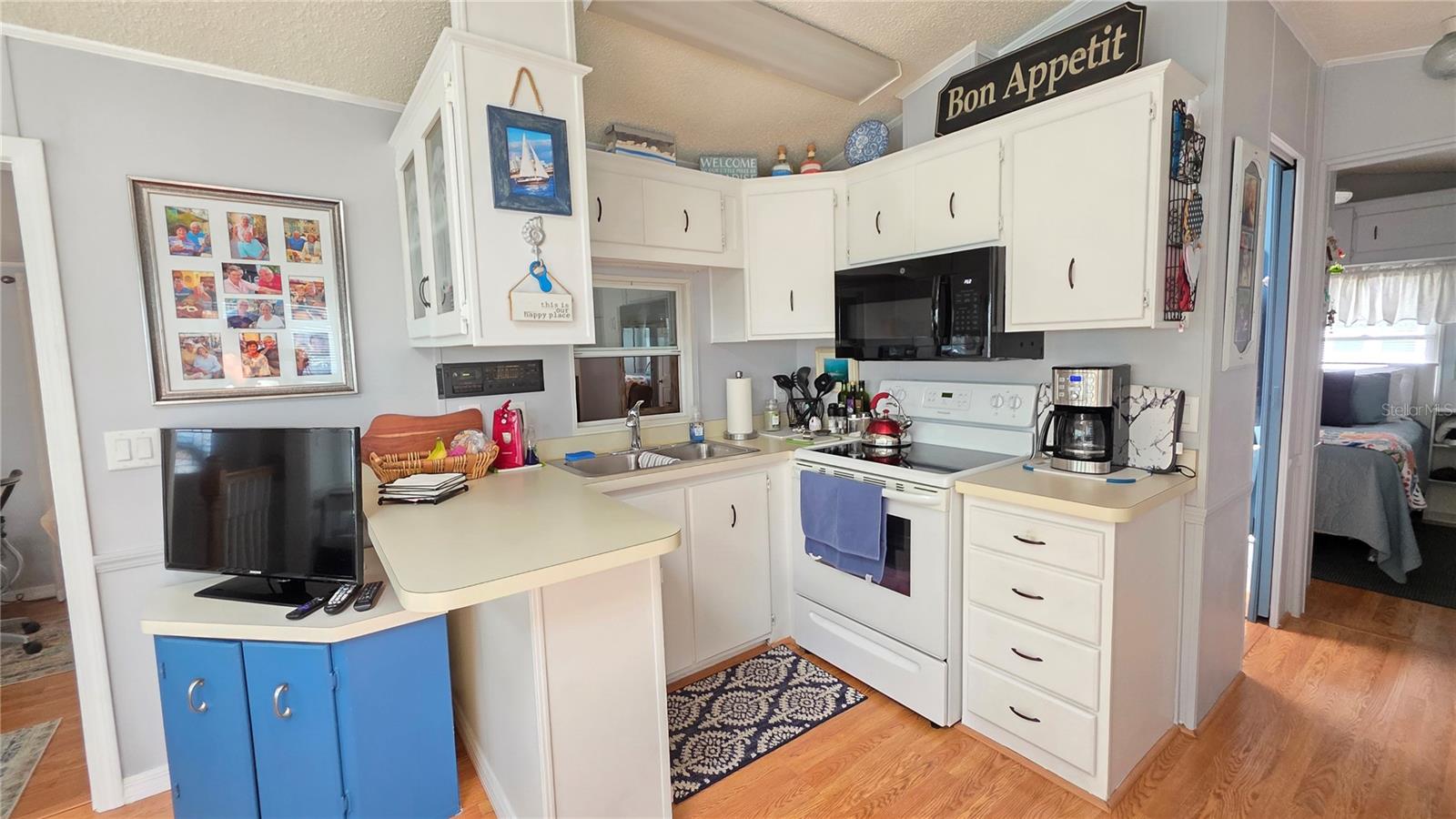 1674 UNIVERSITY PKWY LOT 129, SARASOTA, FL, 34243