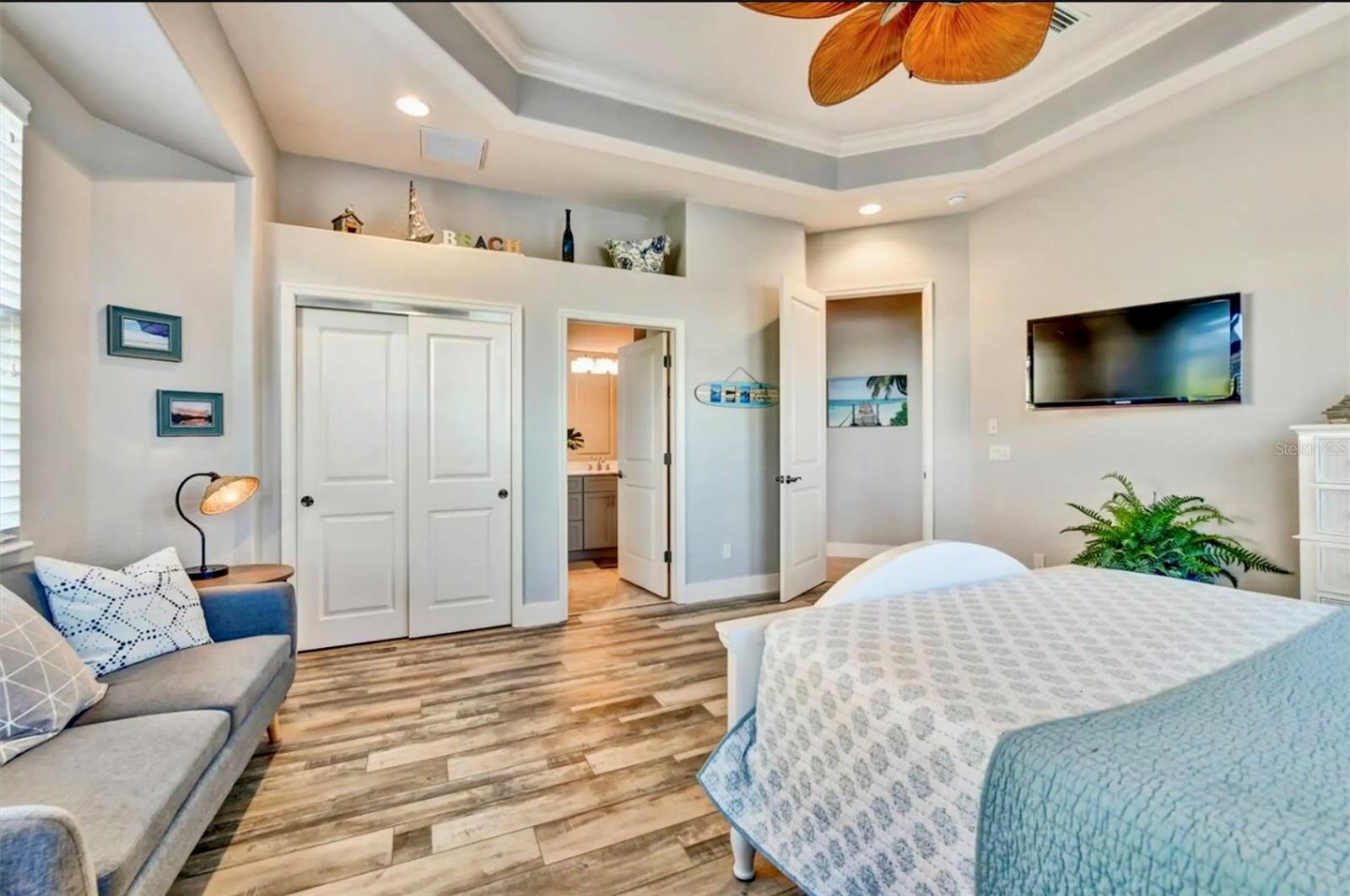 5024 SW 17TH AVENUE, CAPE CORAL, FL, 33914