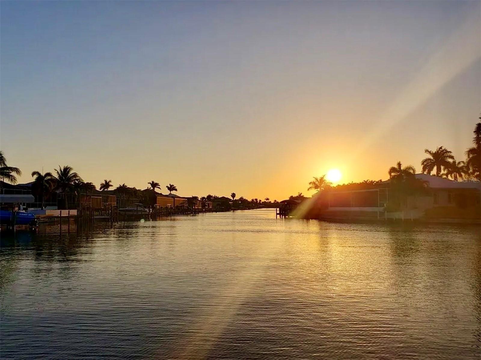 5024 SW 17TH AVENUE, CAPE CORAL, FL, 33914