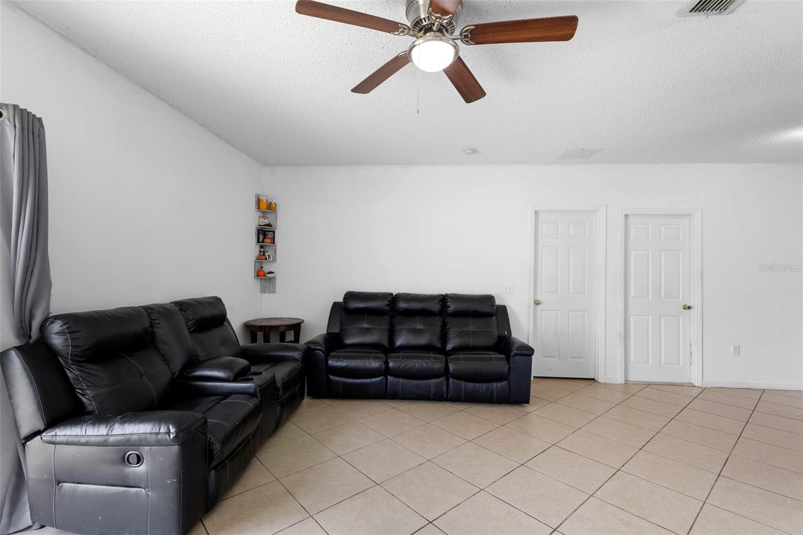 1040 CANNOCK DR, KISSIMMEE, FL, 34758