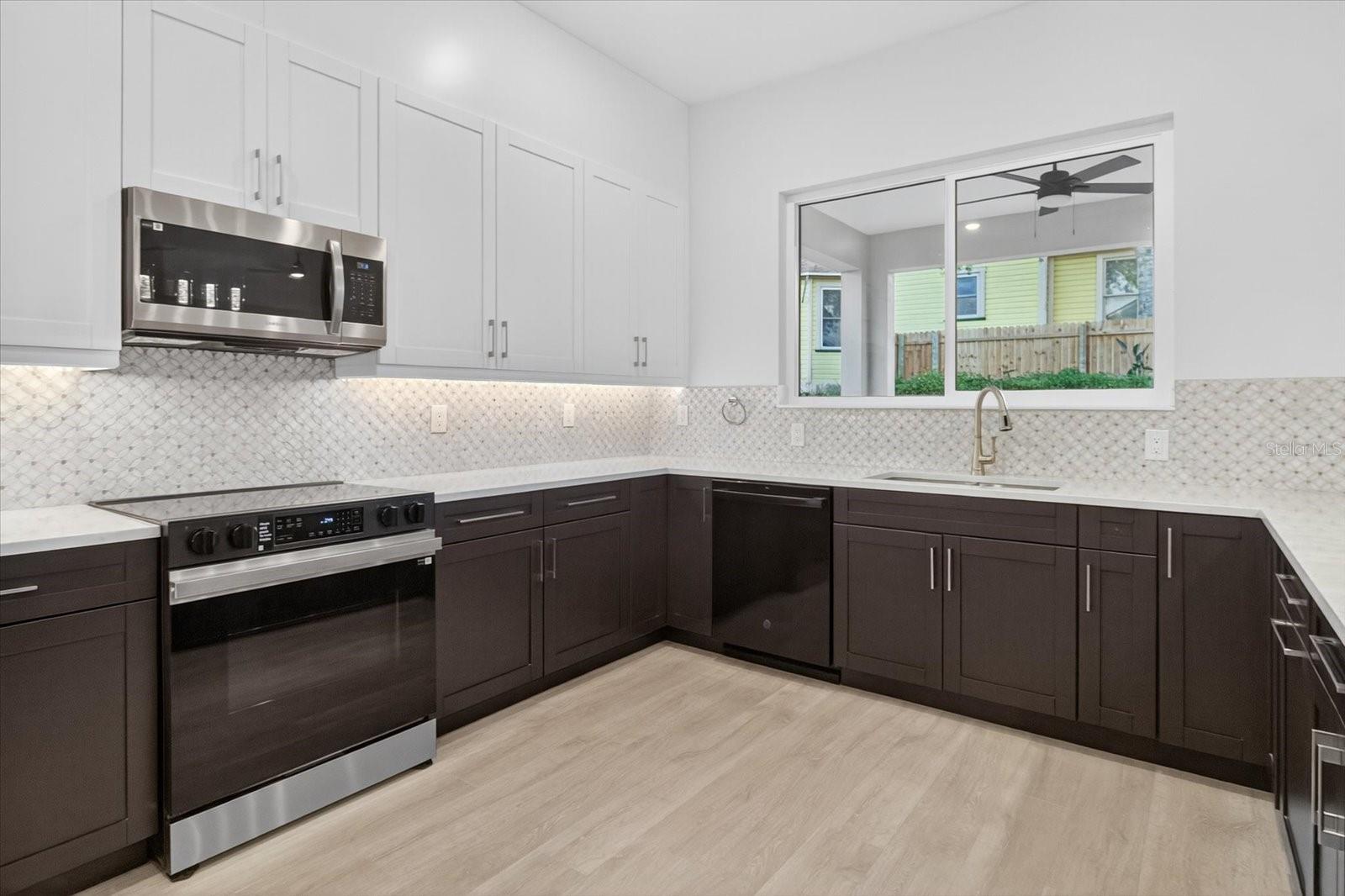 207 ATHENS ST, TARPON SPRINGS, FL, 34689