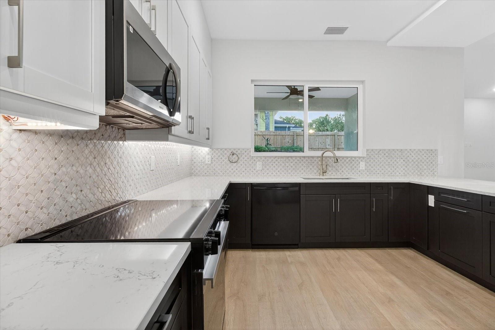 207 ATHENS ST, TARPON SPRINGS, FL, 34689