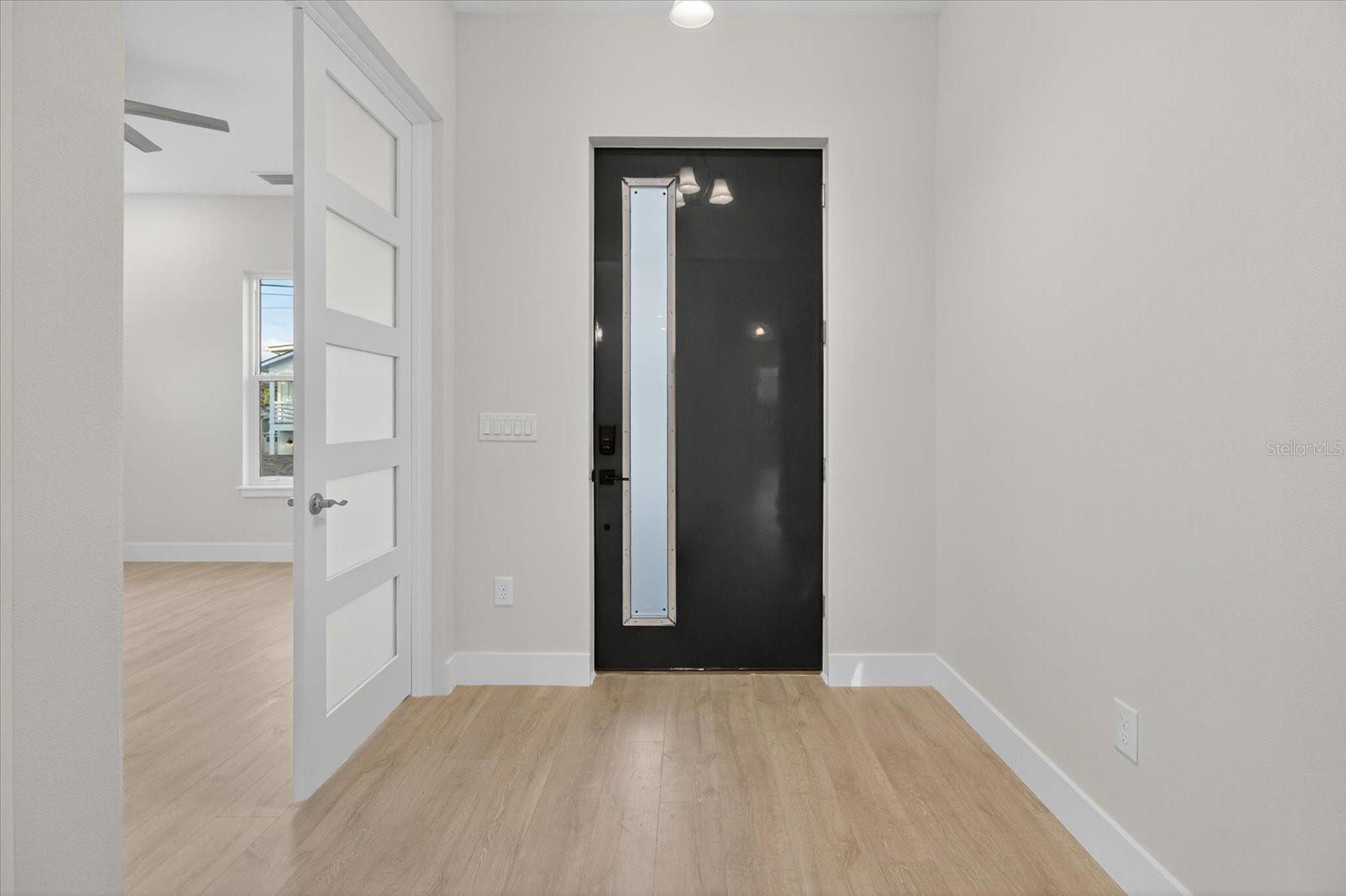 207 ATHENS ST, TARPON SPRINGS, FL, 34689