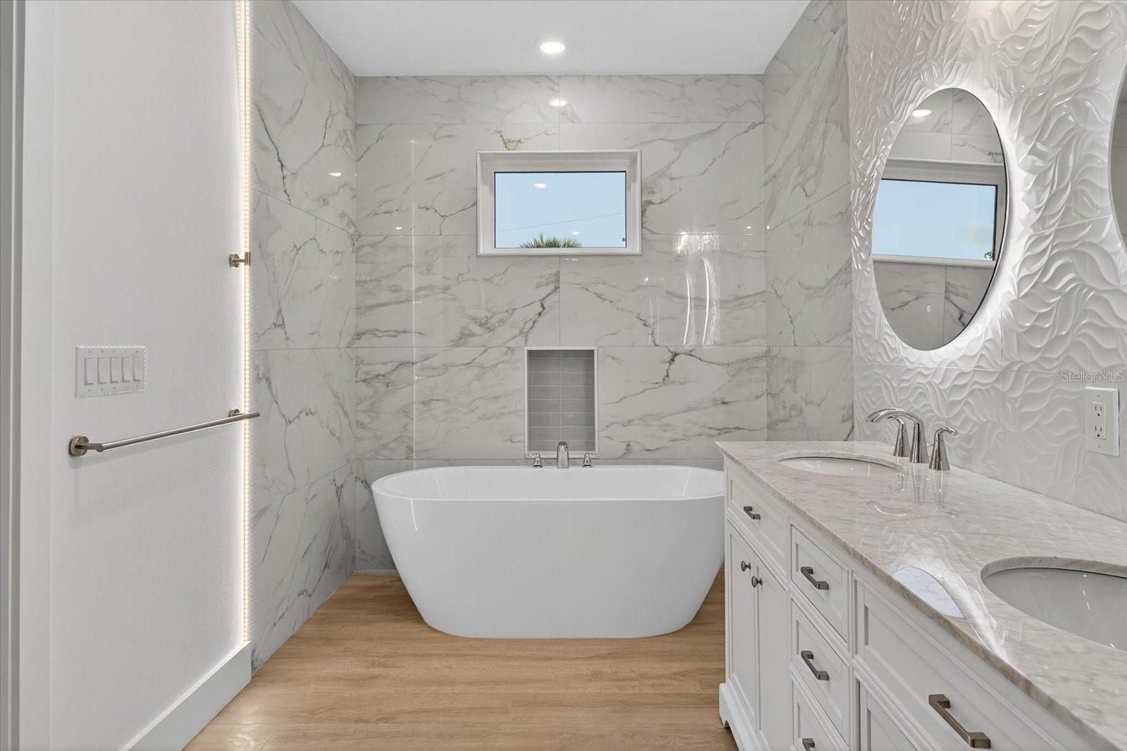 207 ATHENS ST, TARPON SPRINGS, FL, 34689