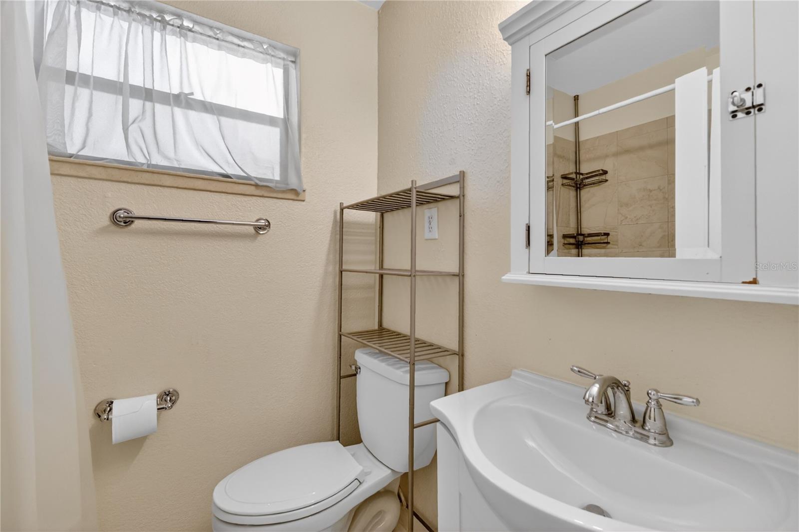 706 MISSION DR, WILDWOOD, FL, 34785