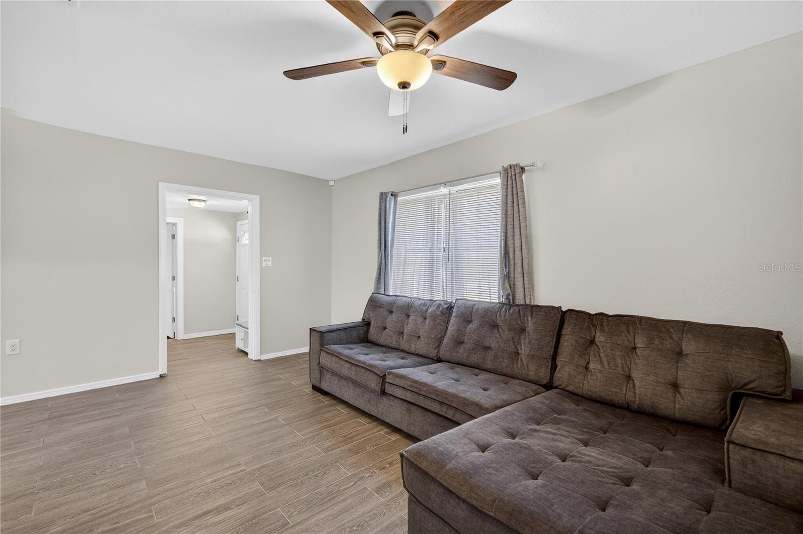 706 MISSION DR, WILDWOOD, FL, 34785