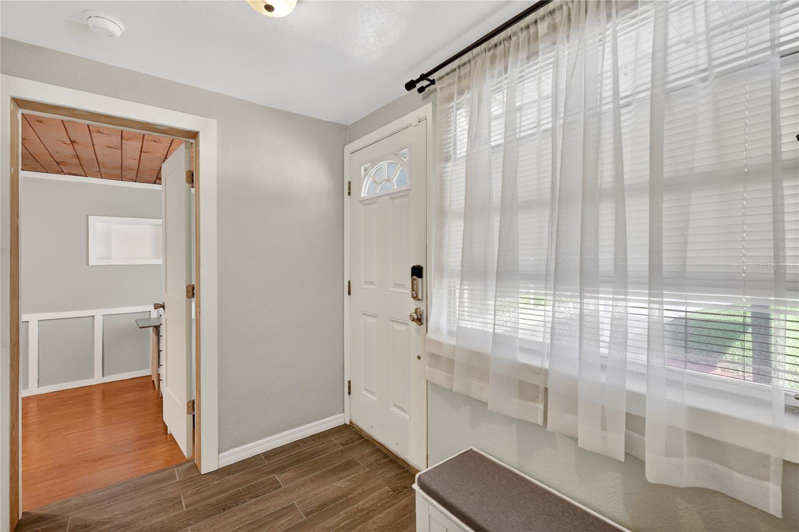 706 MISSION DR, WILDWOOD, FL, 34785