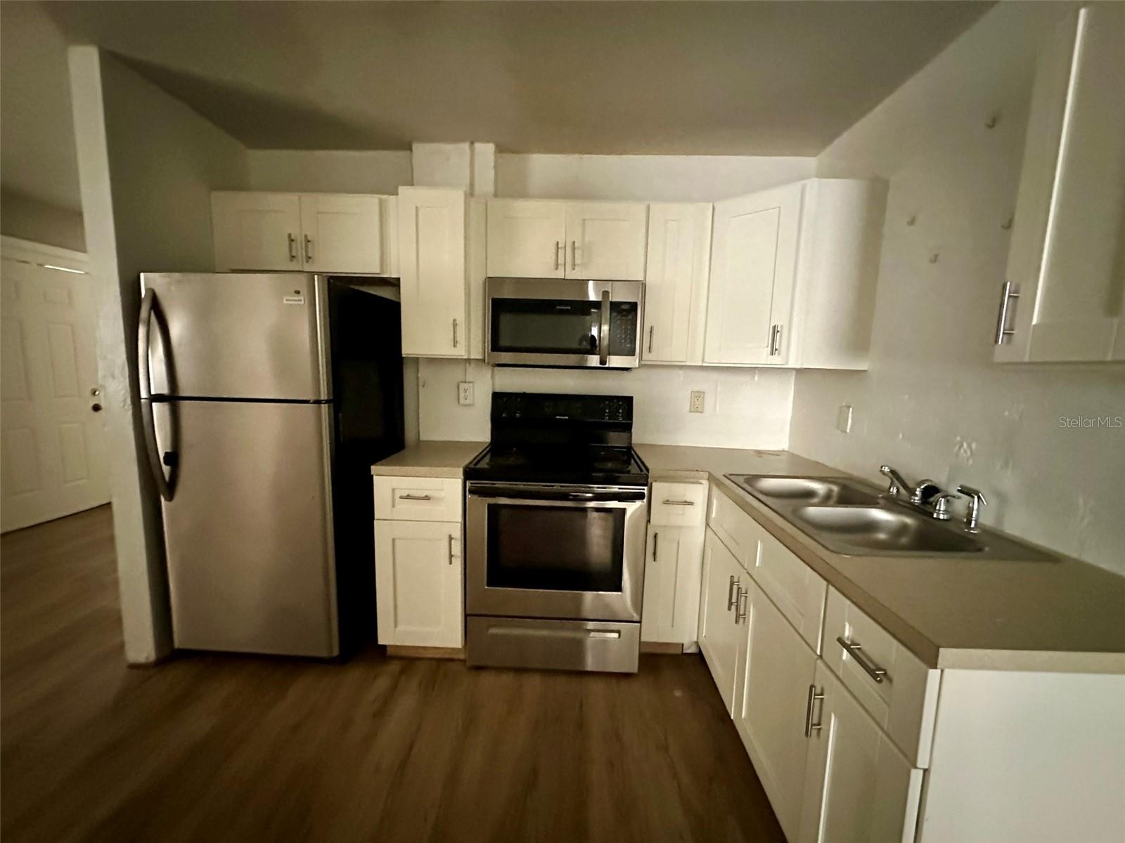 649 NE WALDO RD, GAINESVILLE, FL, 32641