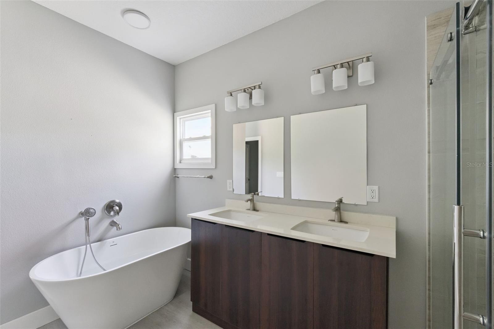 397 NORTH BLVD W, DAVENPORT, FL, 33837