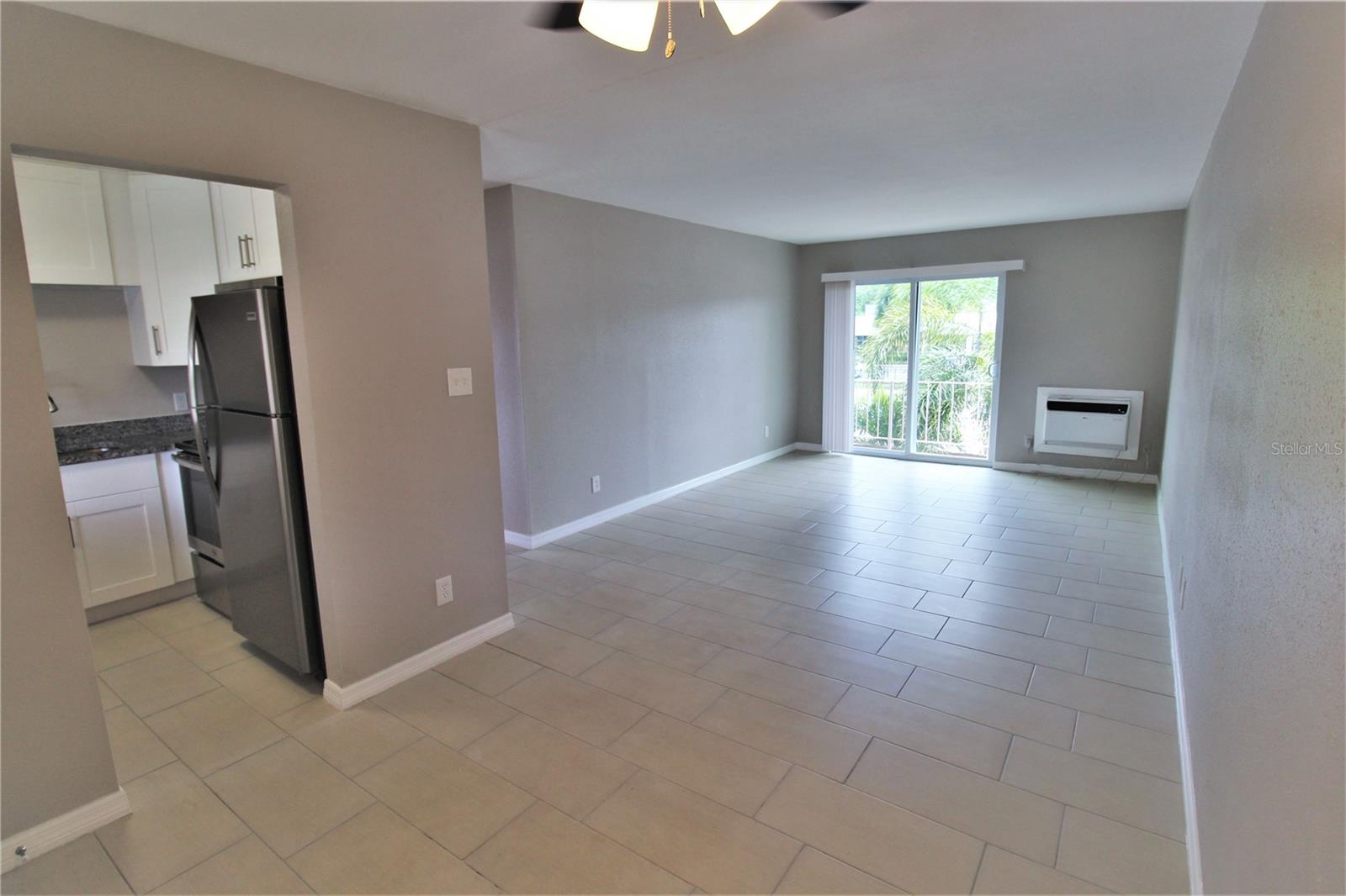 3001 BEE RIDGE RD #201, SARASOTA, FL, 34239