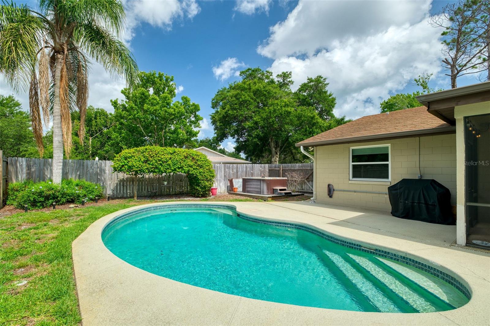 222 W COTTESMORE CIR, LONGWOOD, FL, 32779