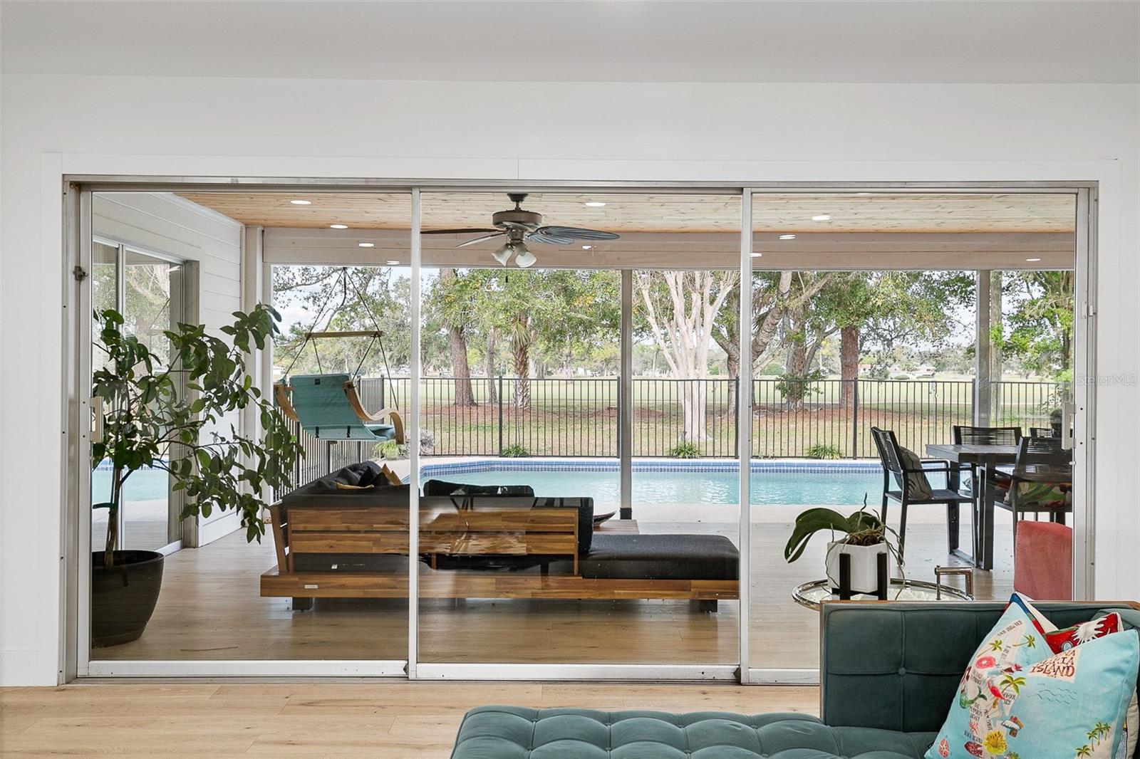 703 WHITFIELD AVE, SARASOTA, FL, 34243