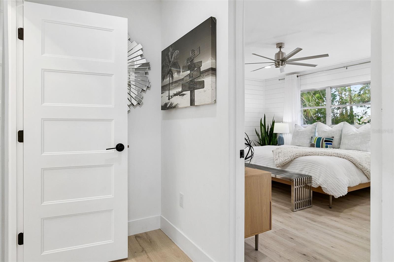 703 WHITFIELD AVE, SARASOTA, FL, 34243