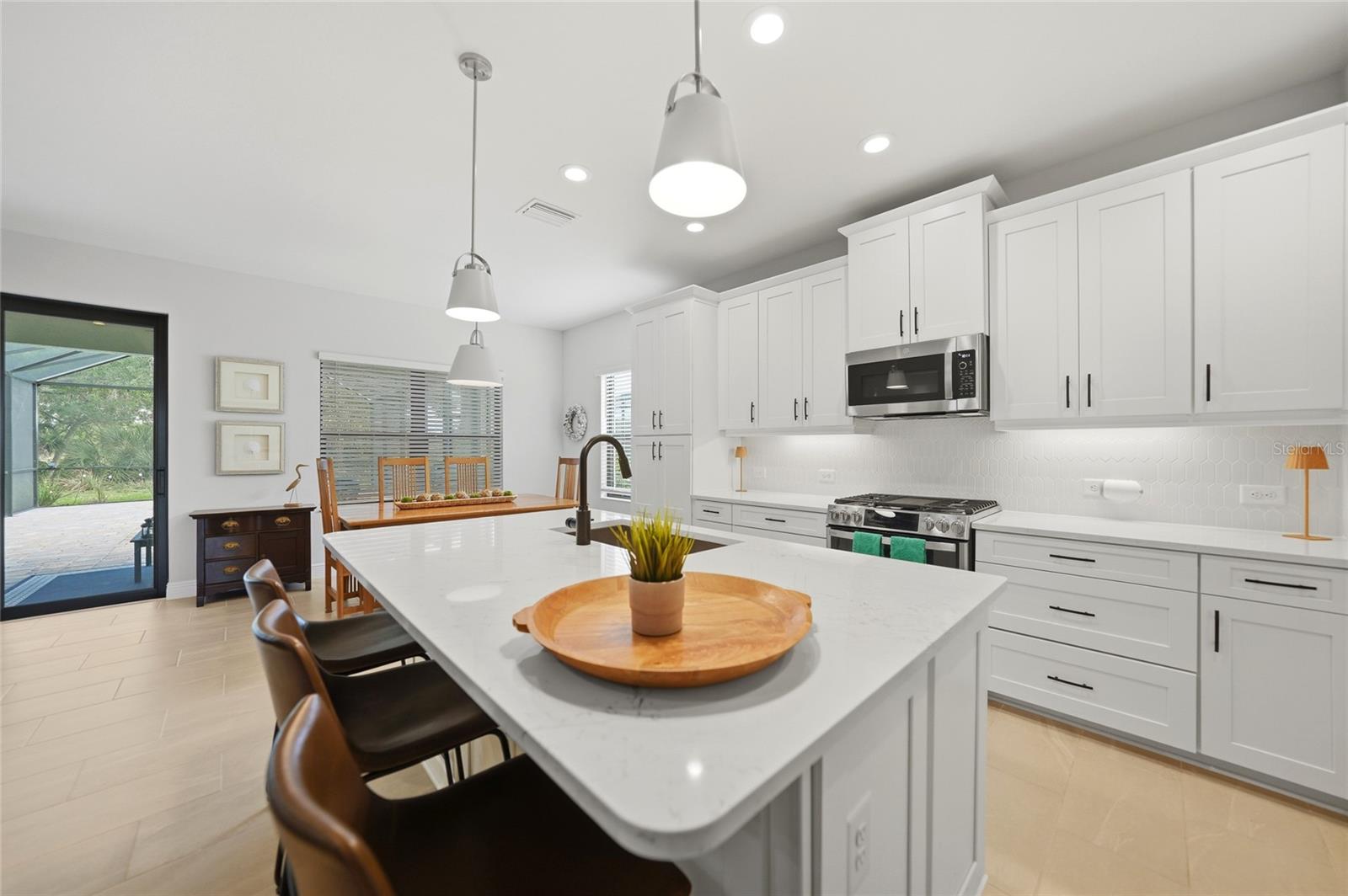 11016 HOGAN CIR, ENGLEWOOD, FL, 34223
