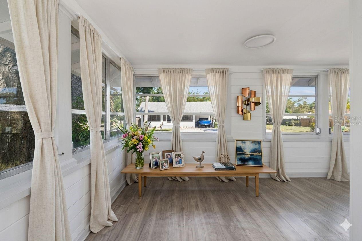 1002 23RD ST W, BRADENTON, FL, 34205