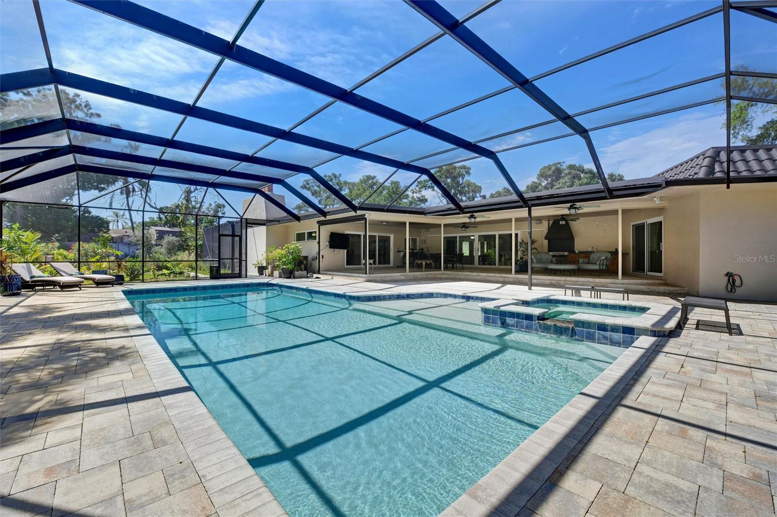 1875 BELLEAIR RD, CLEARWATER, FL, 33764