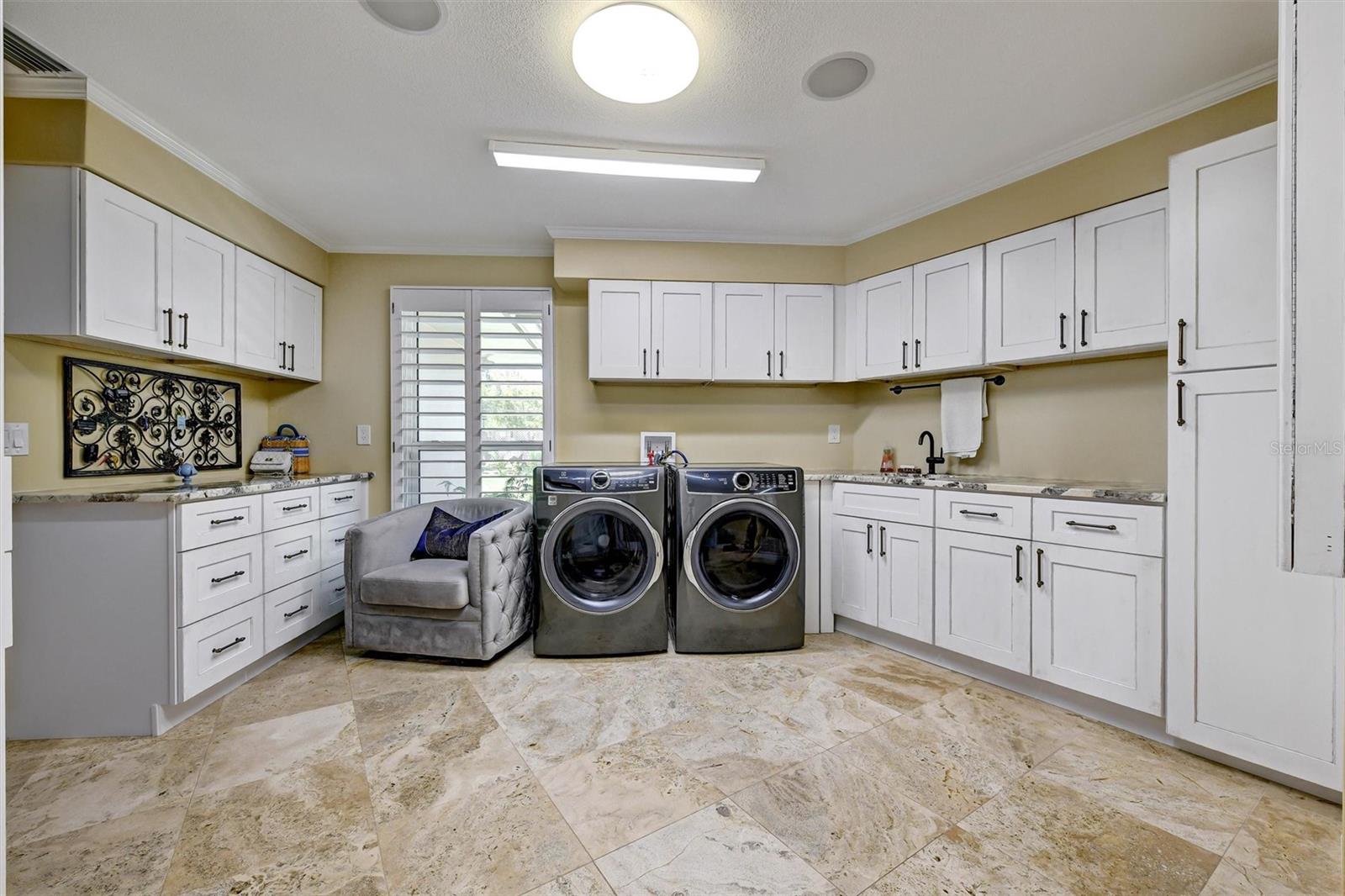 1875 BELLEAIR RD, CLEARWATER, FL, 33764