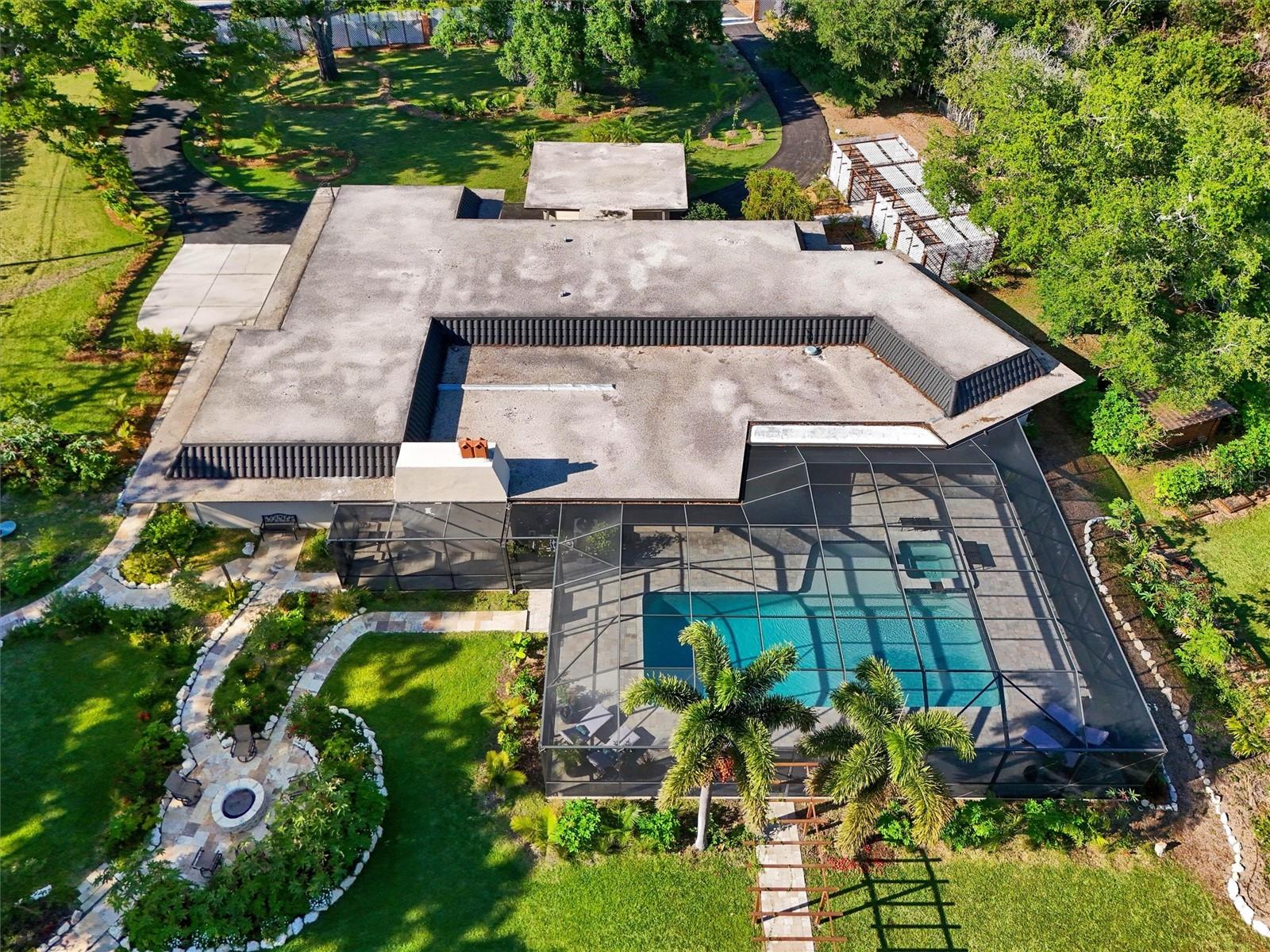1875 BELLEAIR RD, CLEARWATER, FL, 33764