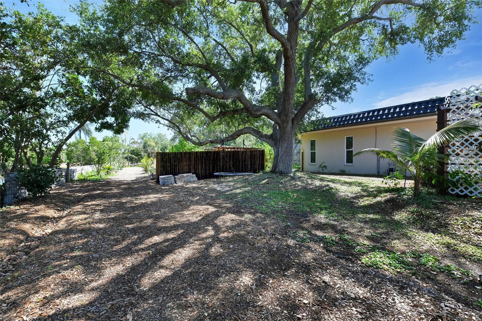 1875 BELLEAIR RD, CLEARWATER, FL, 33764