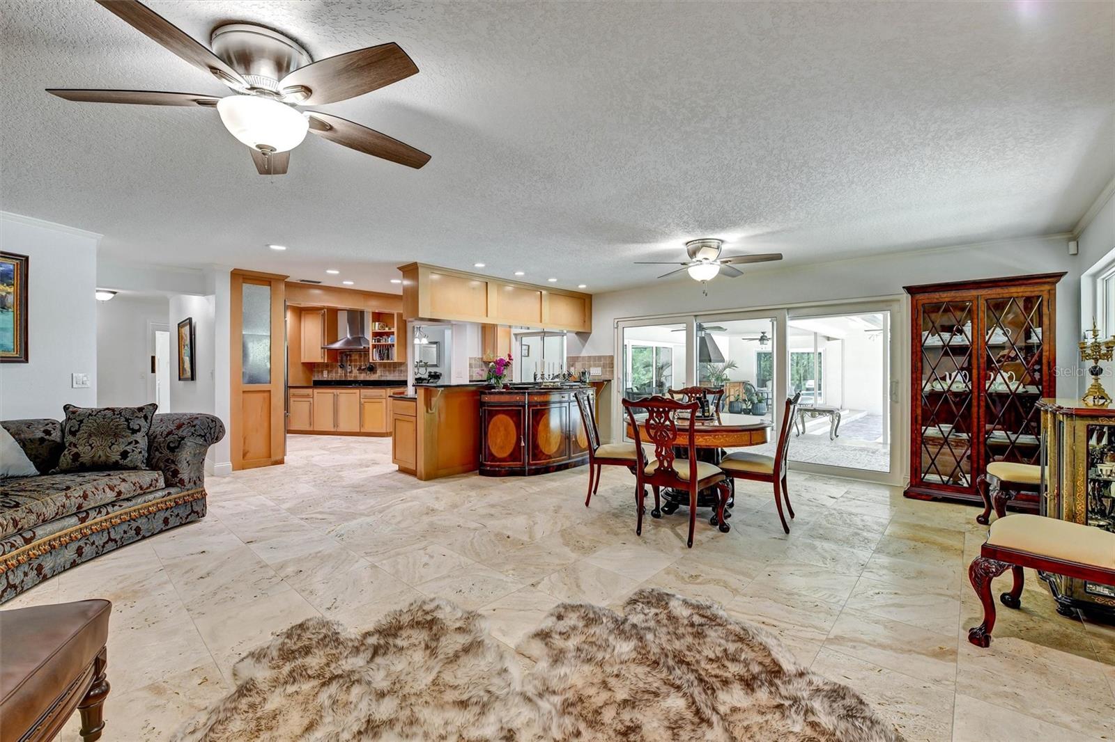 1875 BELLEAIR RD, CLEARWATER, FL, 33764