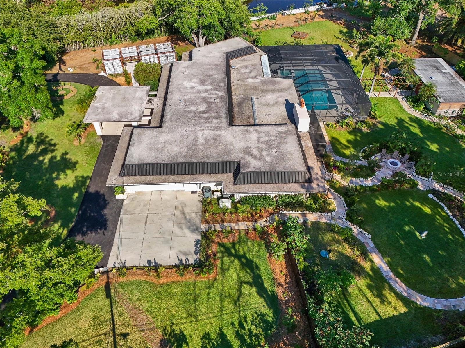 1875 BELLEAIR RD, CLEARWATER, FL, 33764