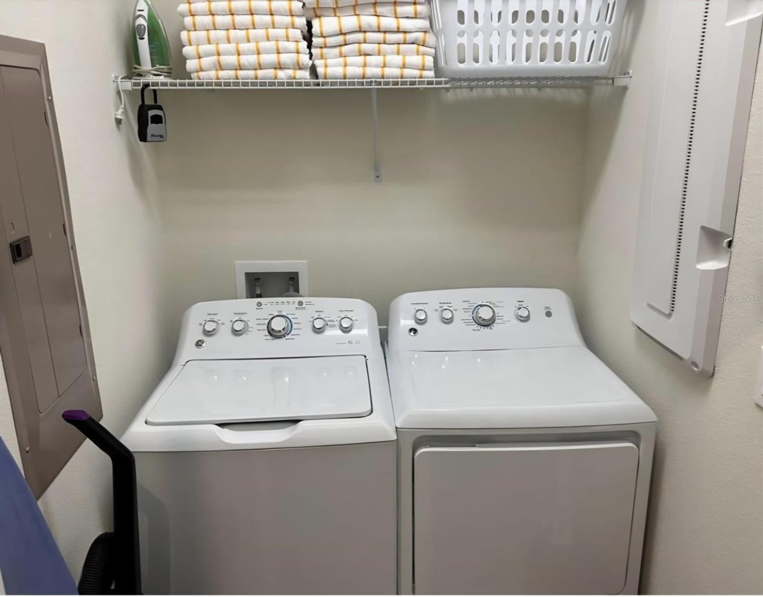 8934 STINGER DR, DAVENPORT, FL, 33896