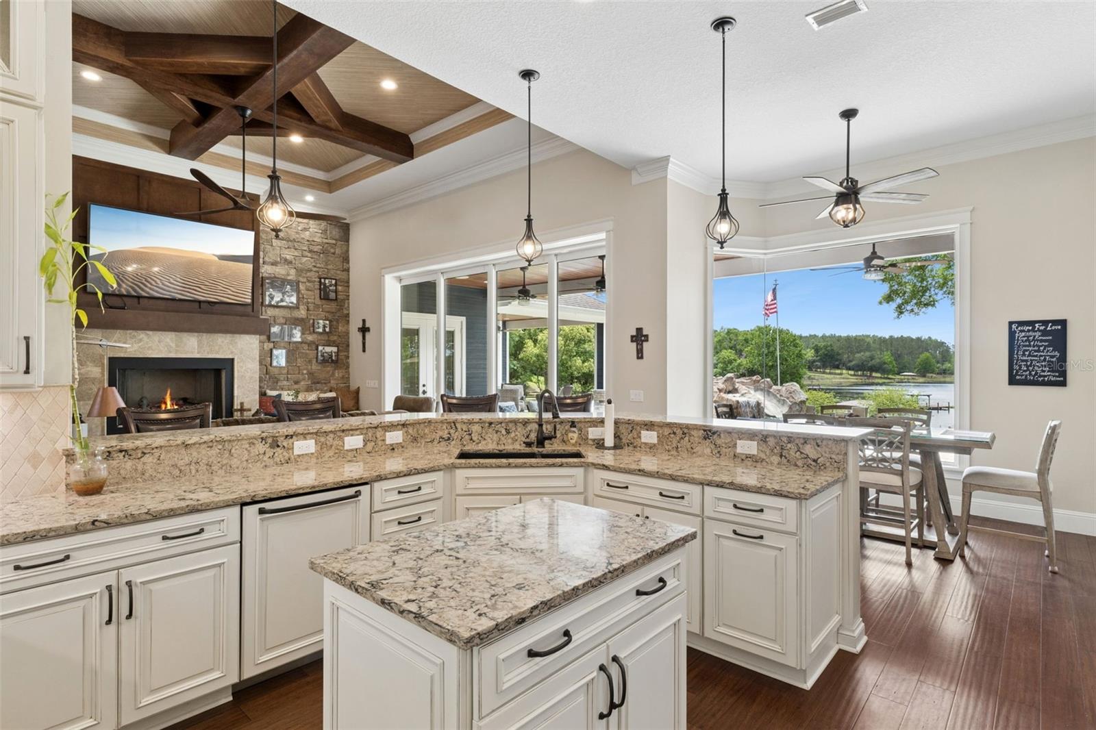 22621 SHADY BRANCH WAY, EUSTIS, FL, 32736