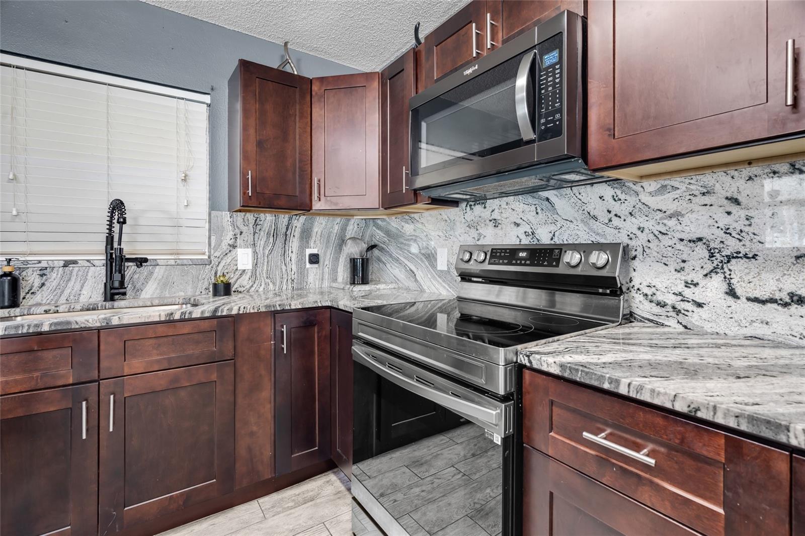 1289 42ND ST, SARASOTA, FL, 34234