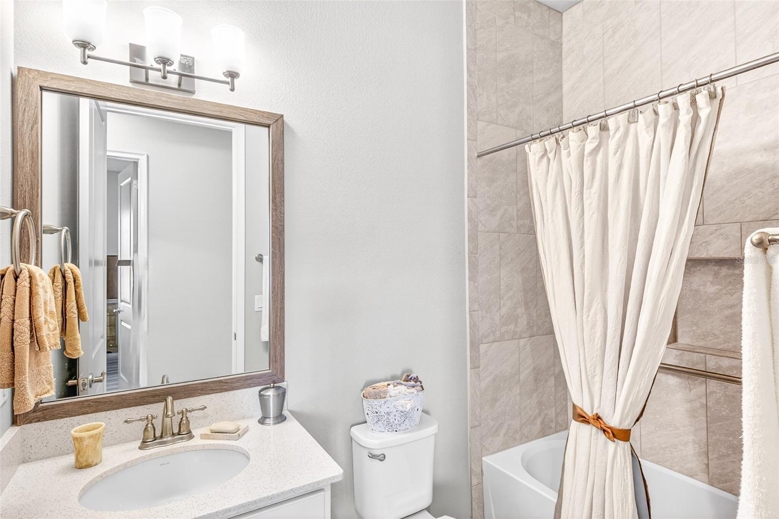 10 NEWHAVEN LN, ORMOND BEACH, FL, 32174