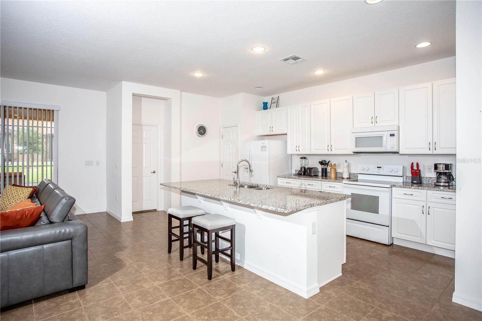 2666 ROSEMONT CIR, DAVENPORT, FL, 33837