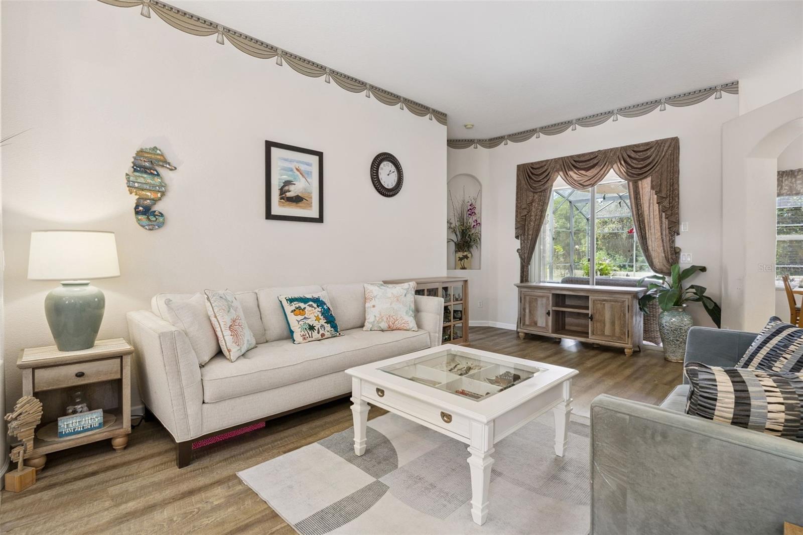 551 PRESTWICK DR, DAVENPORT, FL, 33897