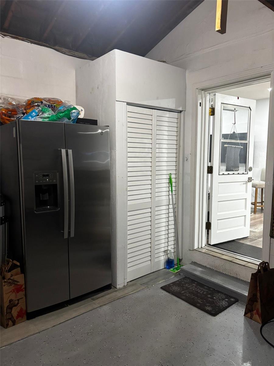 4127 28TH AVE N, ST PETERSBURG, FL, 33713