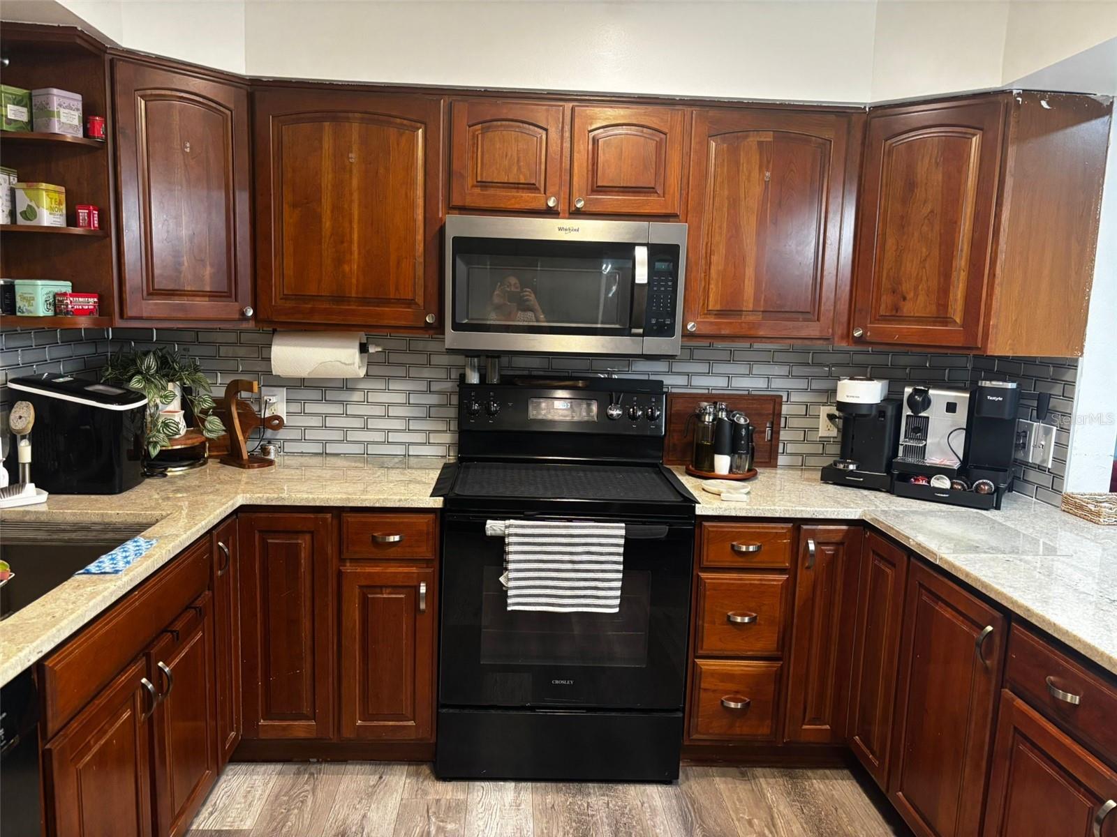 4127 28TH AVE N, ST PETERSBURG, FL, 33713