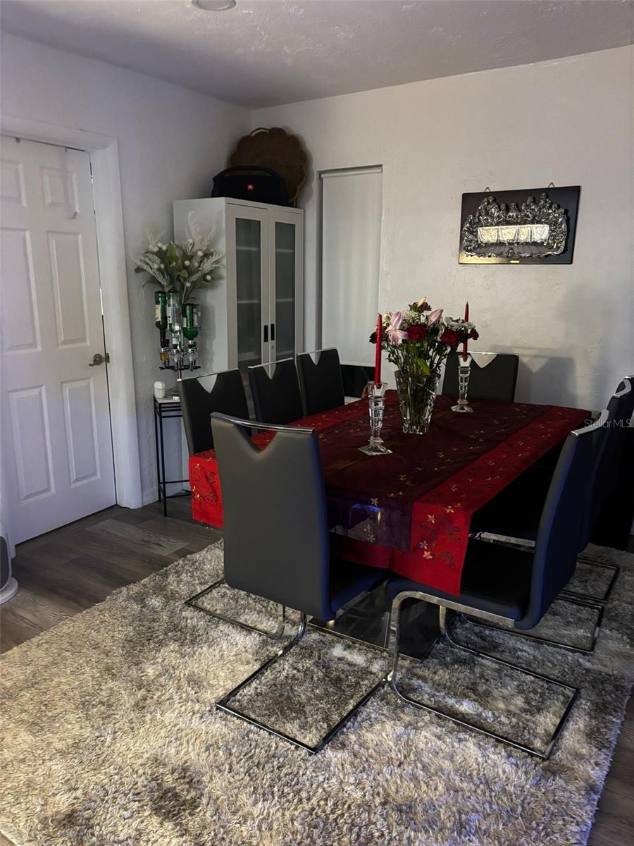 4127 28TH AVE N, ST PETERSBURG, FL, 33713