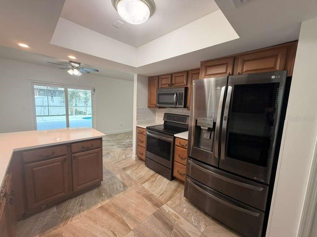 327 N CERVIDAE DR, APOPKA, FL, 32703