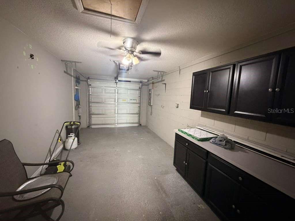 327 N CERVIDAE DR, APOPKA, FL, 32703