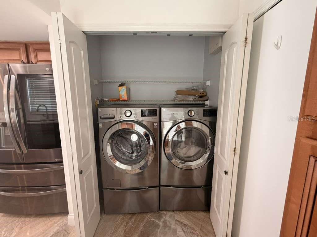 327 N CERVIDAE DR, APOPKA, FL, 32703