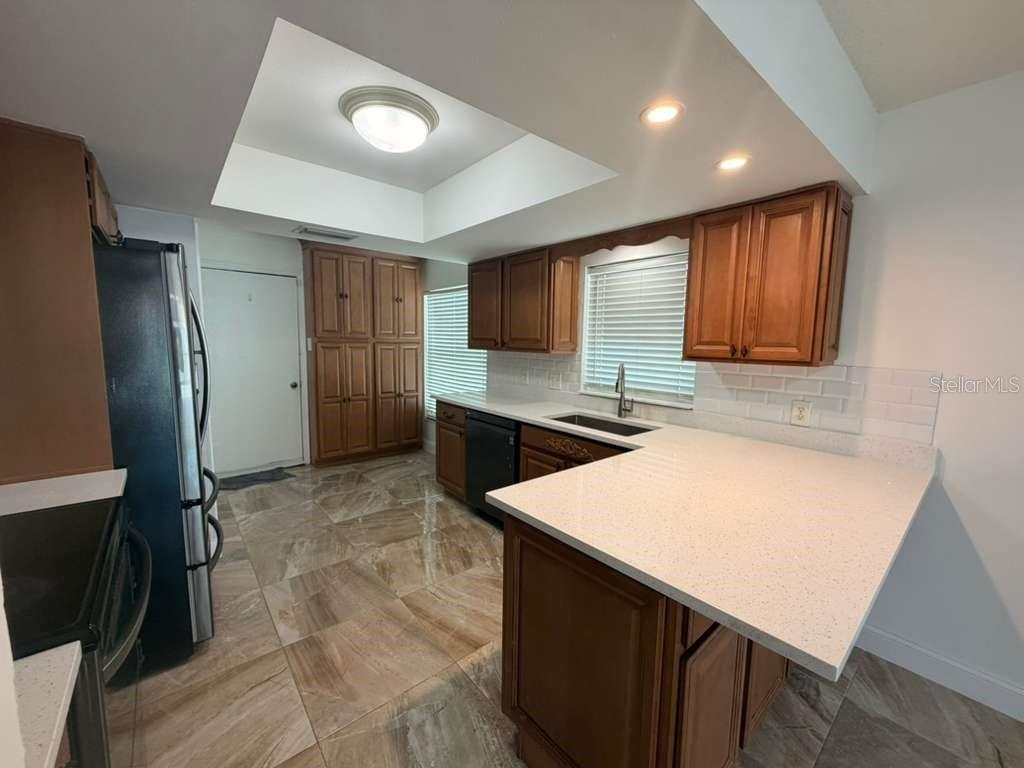 327 N CERVIDAE DR, APOPKA, FL, 32703