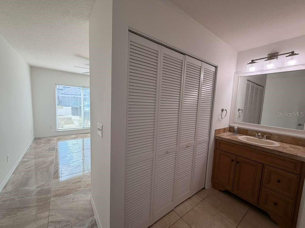 327 N CERVIDAE DR, APOPKA, FL, 32703