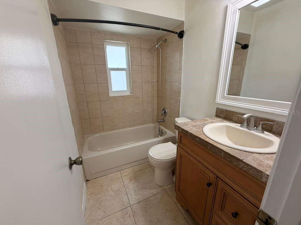 327 N CERVIDAE DR, APOPKA, FL, 32703