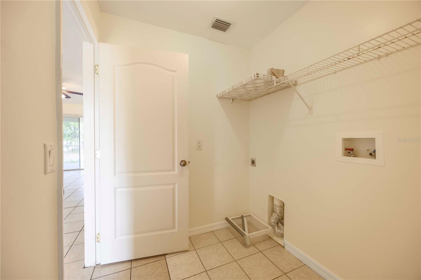 1028 COLUMBUS BLVD S, LEHIGH ACRES, FL, 33974