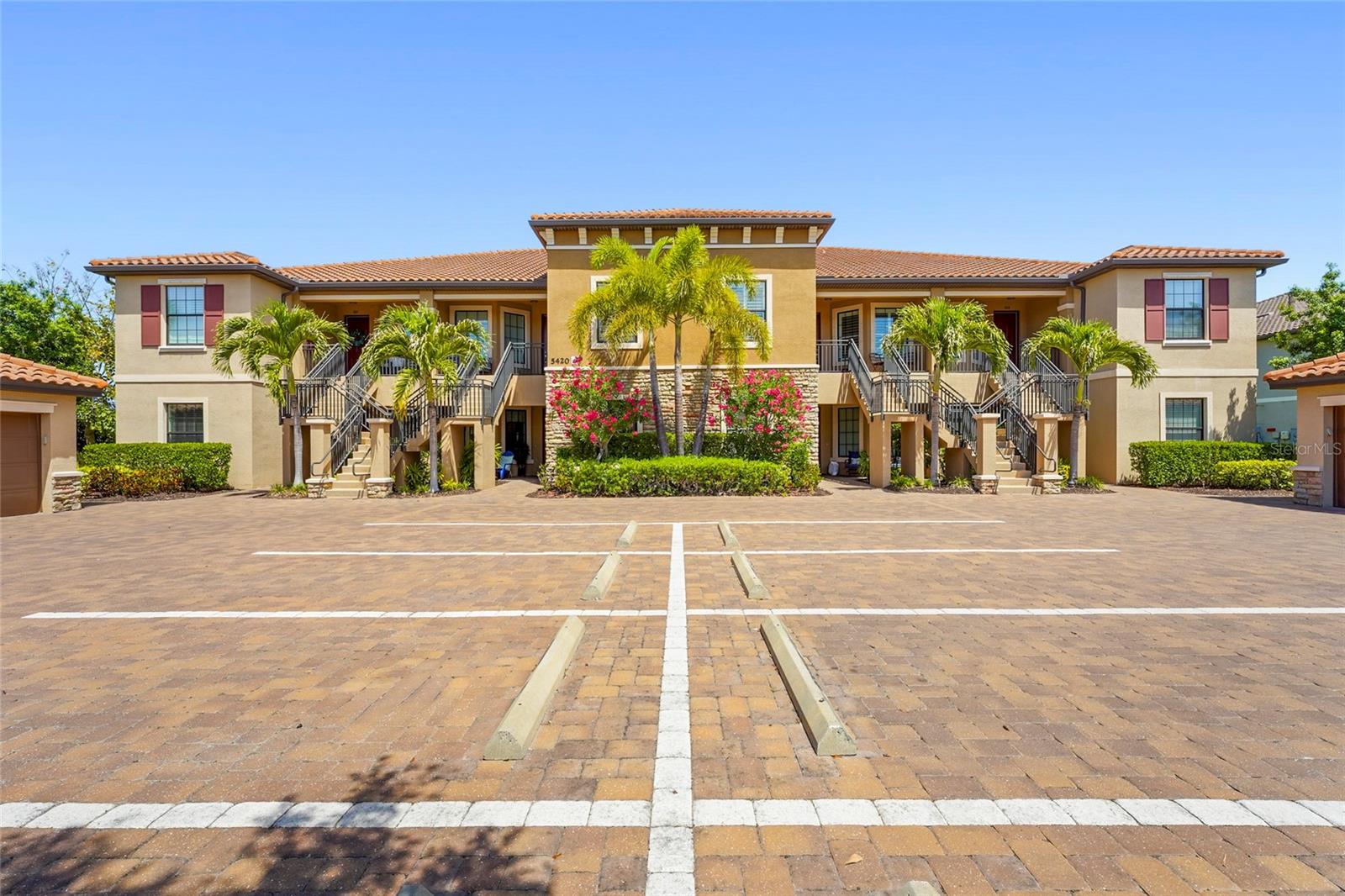 5420 CICERNONE ST #203, SARASOTA, FL, 34238