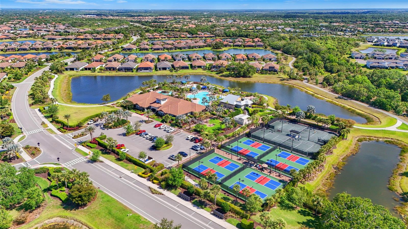 5420 CICERNONE ST #203, SARASOTA, FL, 34238