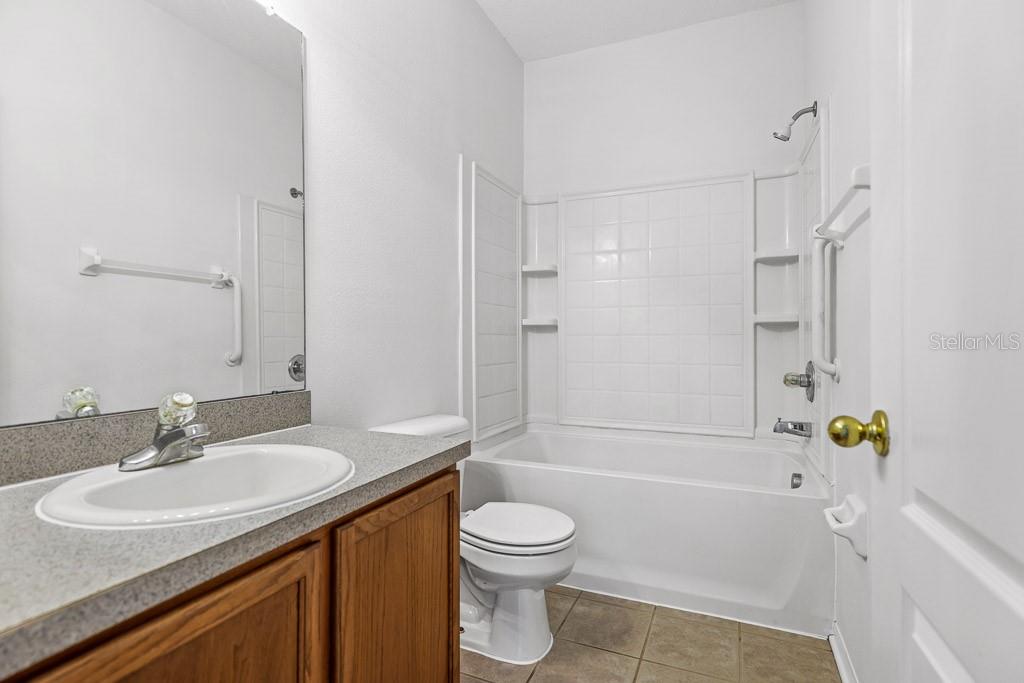 15807 FISHHAWK FALLS DR, LITHIA, FL, 33547